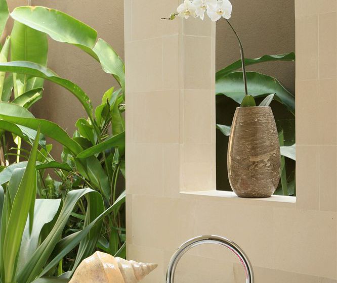 ホテル Ahimsa Beach