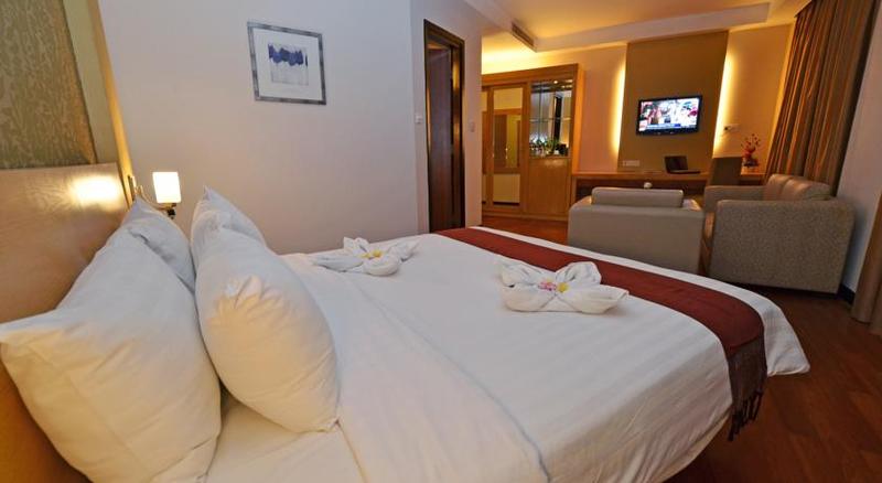 Отель The Axana