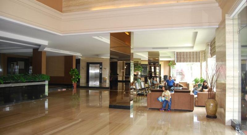 Отель The Axana