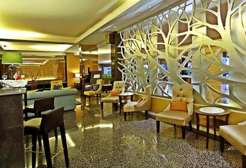 Отель The Axana