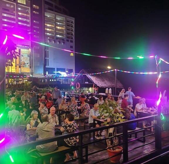 בית מלון כפרי The Elopura