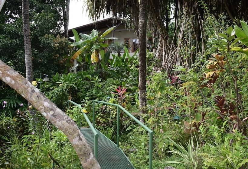 호텔 The Falls At Manuel Antonio