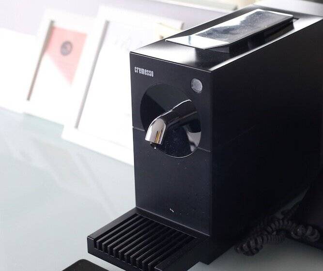 Отель The Houben Adult Only