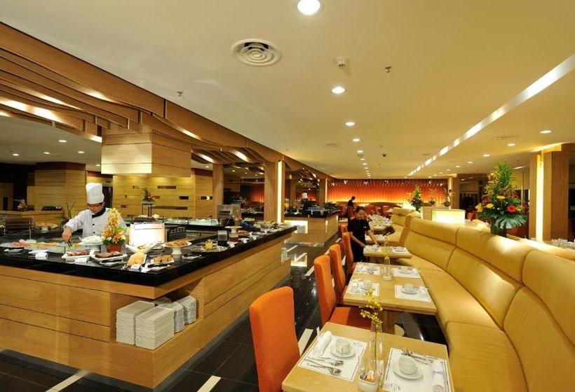 בית מלון כפרי The Klagan Regency