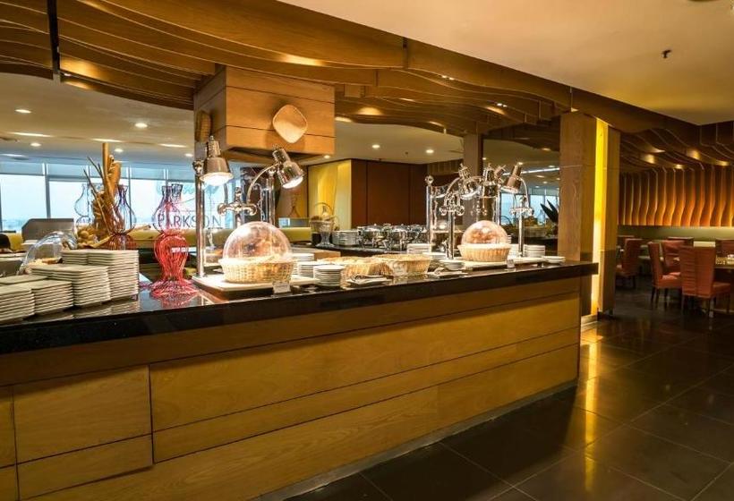 בית מלון כפרי The Klagan Regency