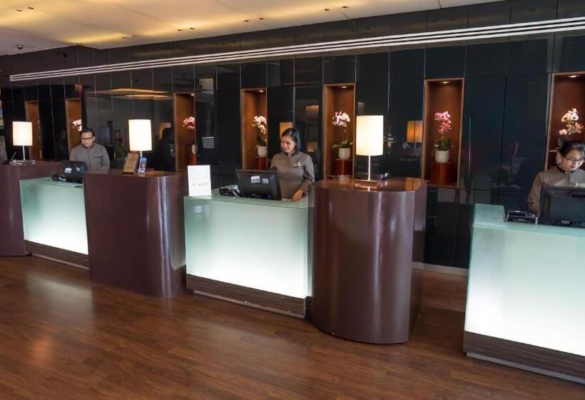 בית מלון כפרי The Klagan Regency