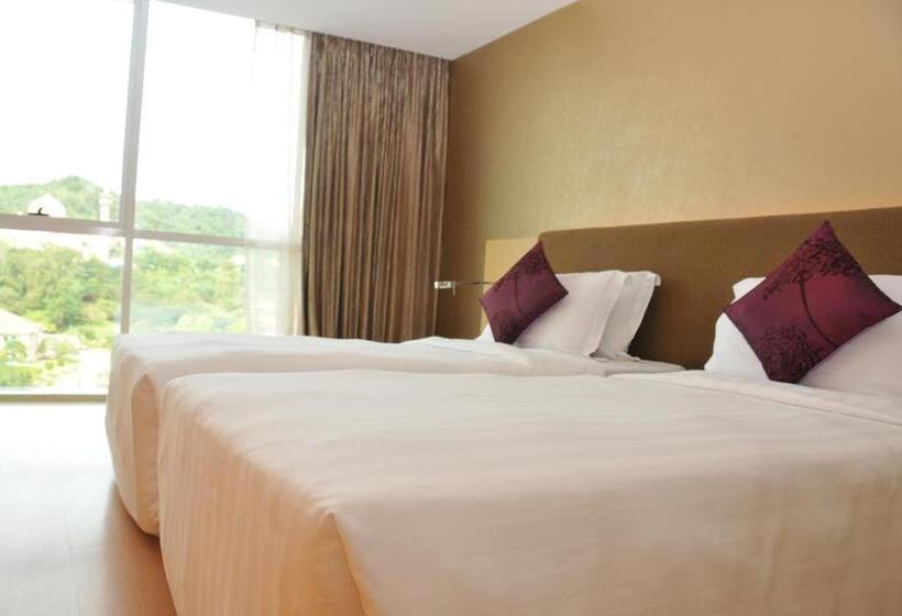 בית מלון כפרי The Klagan Regency