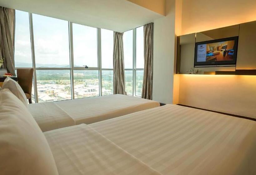 בית מלון כפרי The Klagan Regency