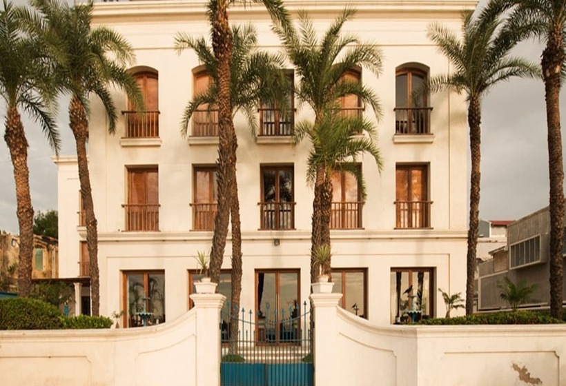 فندق The Promenade