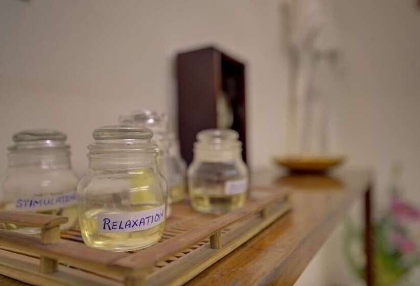 فندق The Promenade