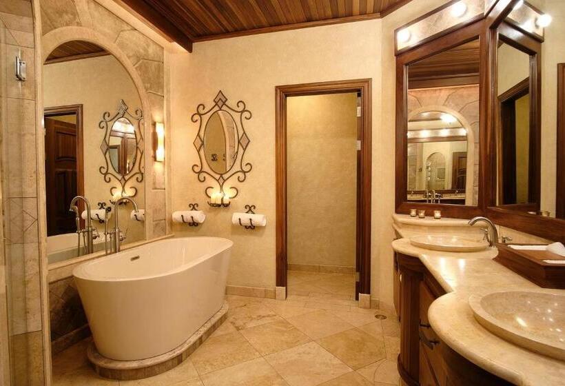 فندق The Springs Resort & Spa At Arenal