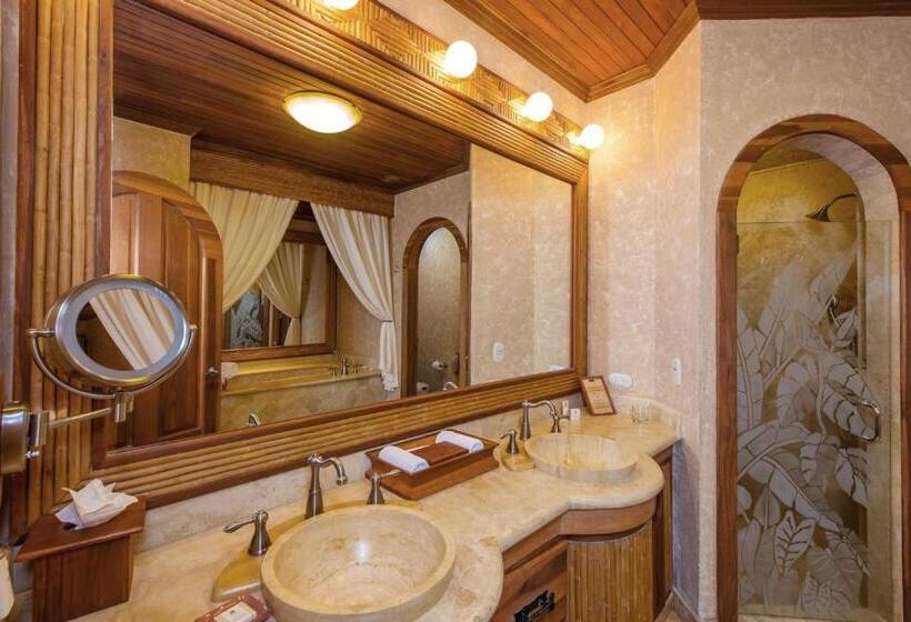 فندق The Springs Resort & Spa At Arenal