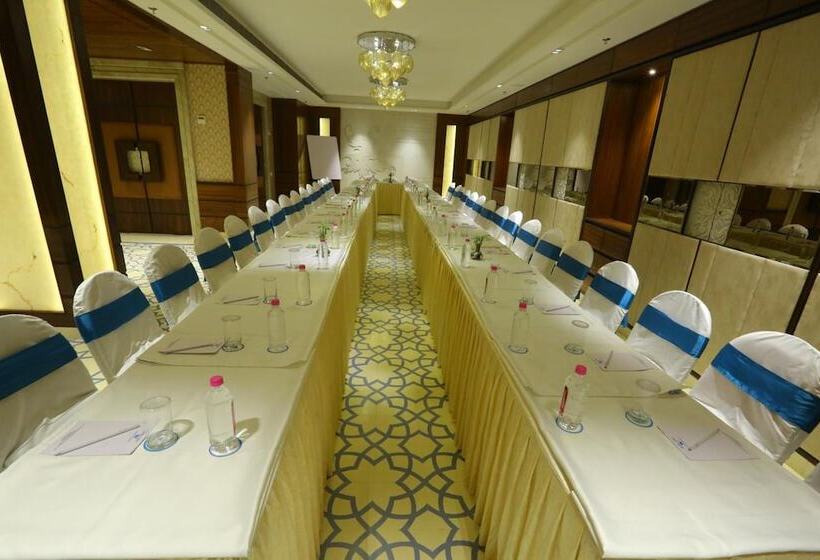 ホテル The Wall Street Beacon, Jaipur