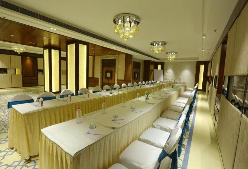 ホテル The Wall Street Beacon, Jaipur