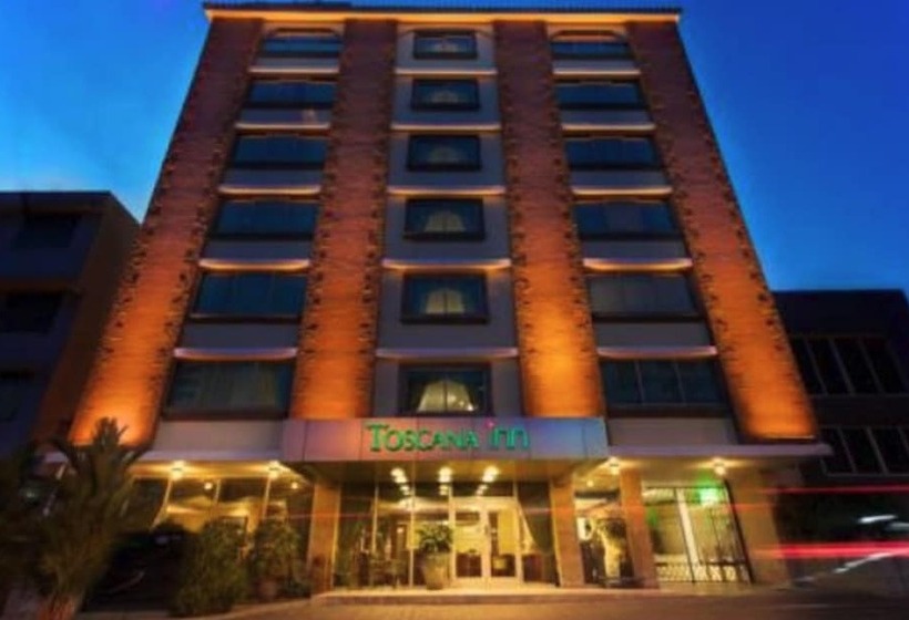 בית מלון כפרי Toscana Inn