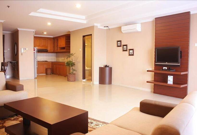 ホテル Travellers Suites Serviced Apartments