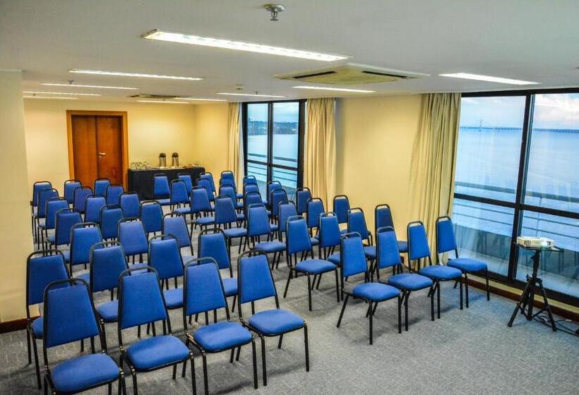 בית מלון כפרי Tropical Executive