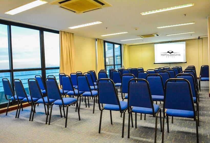 בית מלון כפרי Tropical Executive