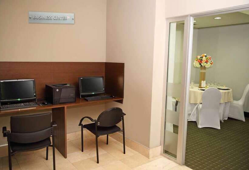 Victoria Hotel And Suites Panama