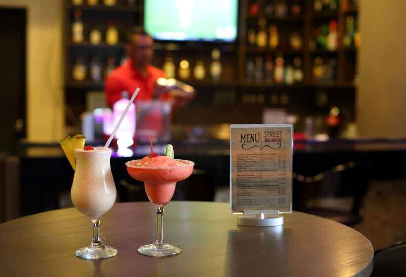 Victoria Hotel And Suites Panama