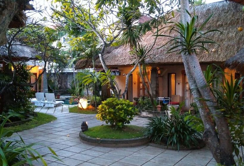 בית מלון כפרי Villa Puri Ayu