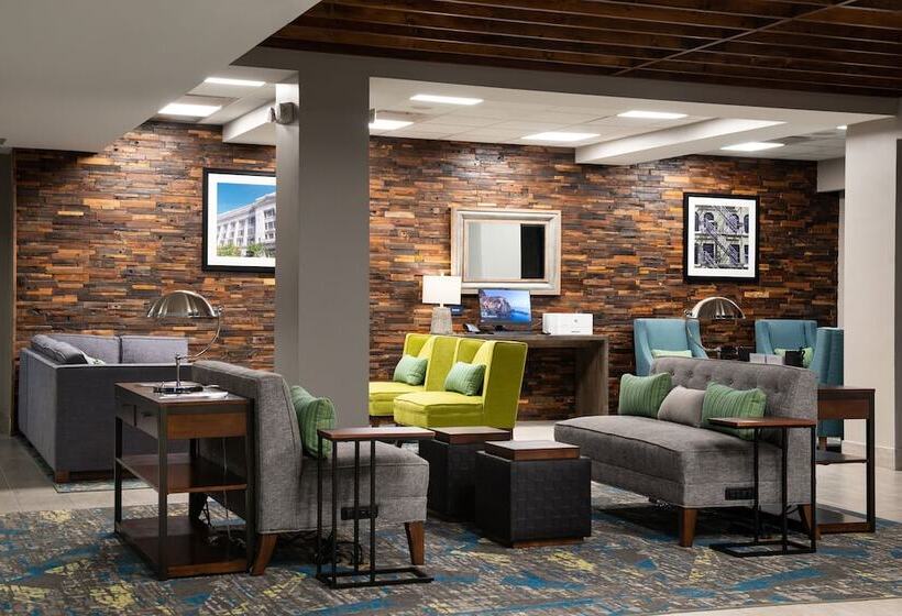 مُتل Four Points By Sheraton Omaha Midtown