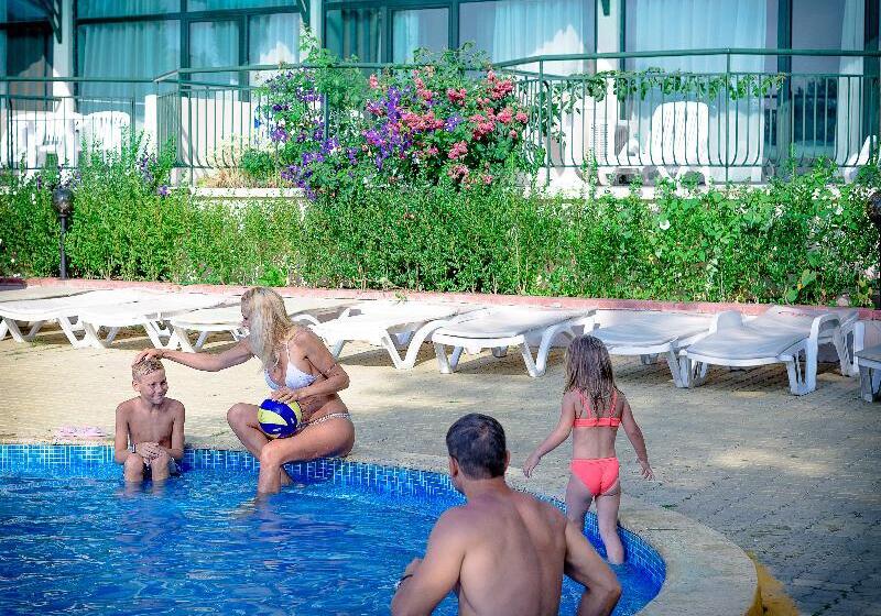 Palm Beach Hotel   All Inclusive With Free Beach Package & Private Beach