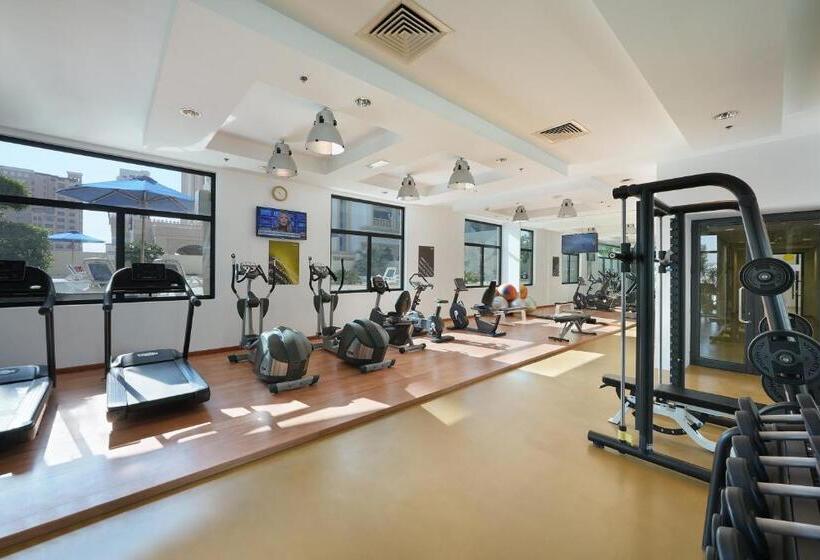 Park Apartments Dubai, An Edge By Rotana