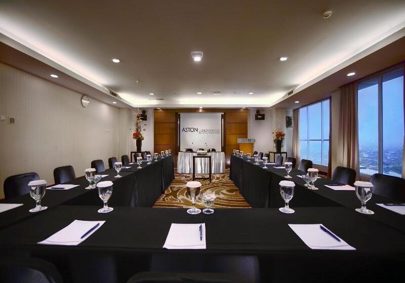 Royal Palm Hotel & Conference Center Cengkareng