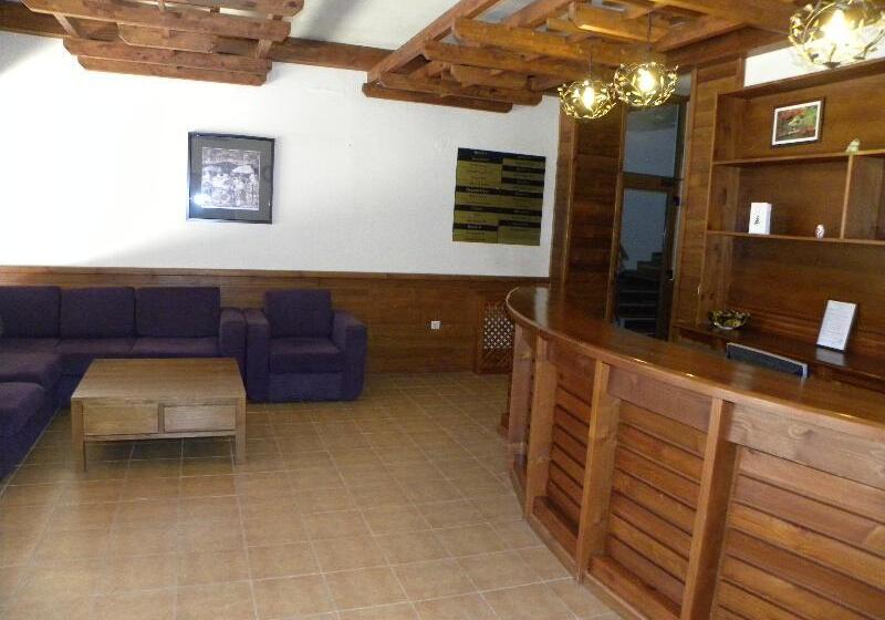 Saint Ivan Ski Apartments