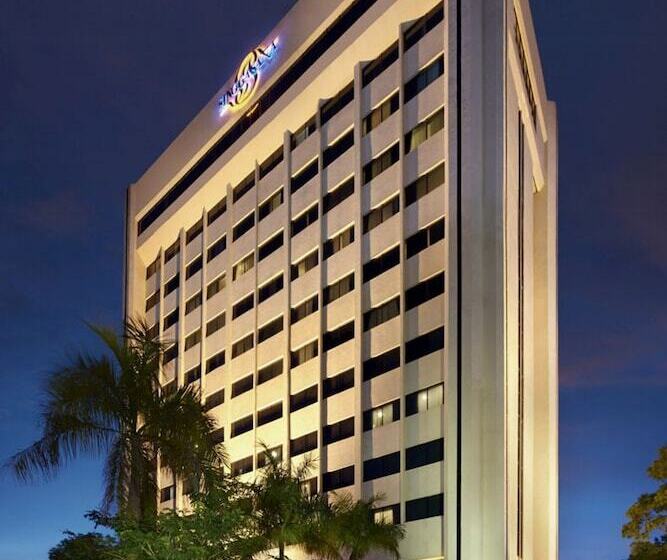 Singgasana Hotel Makassar