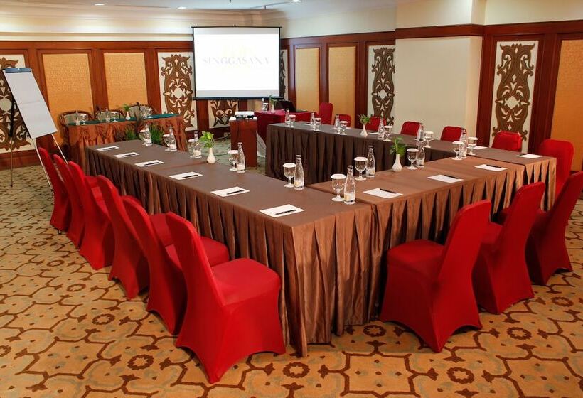 Singgasana Hotel Makassar