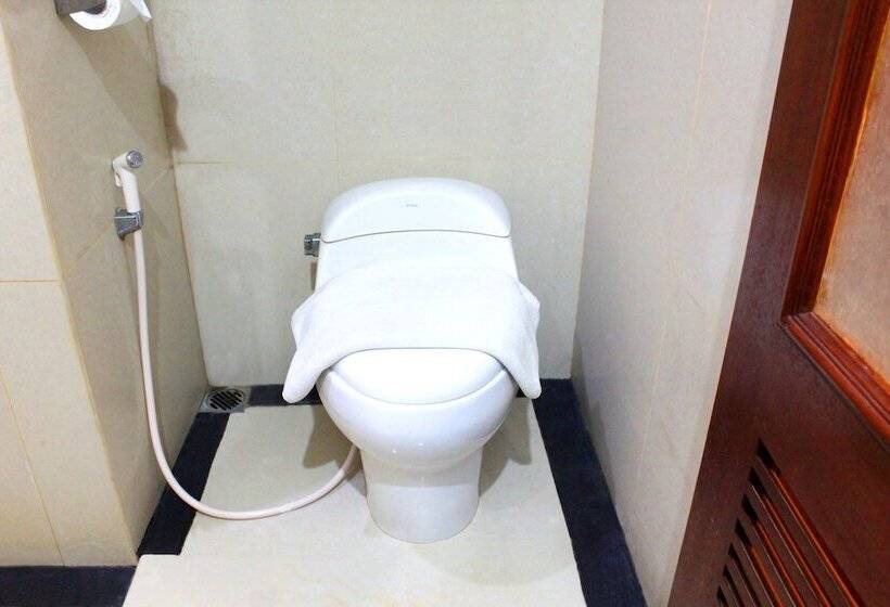 Singgasana Hotel Makassar