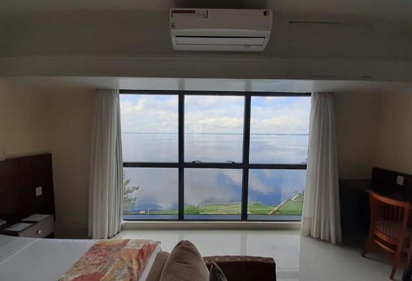 בית מלון כפרי Tropical Executive