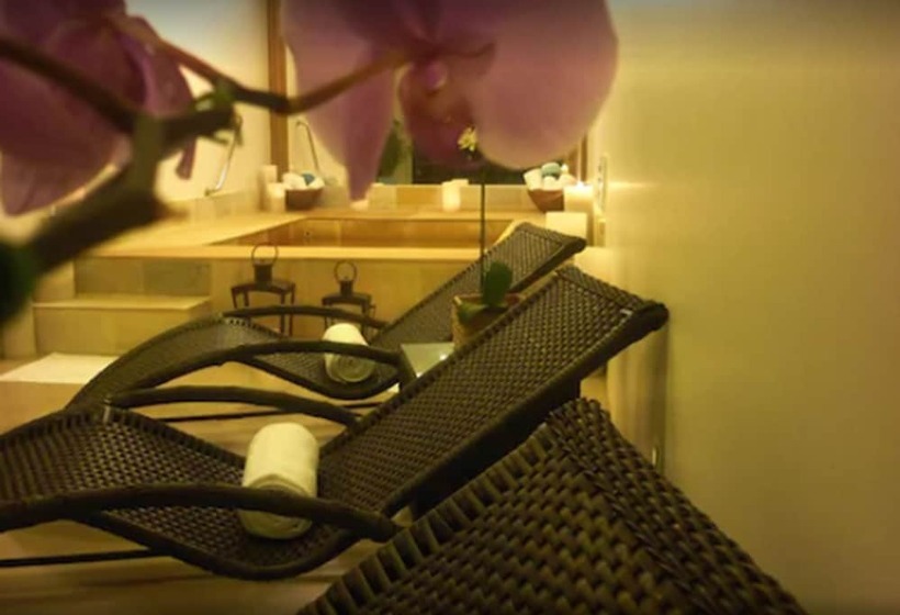 Uni Boutique Hotel & Spa