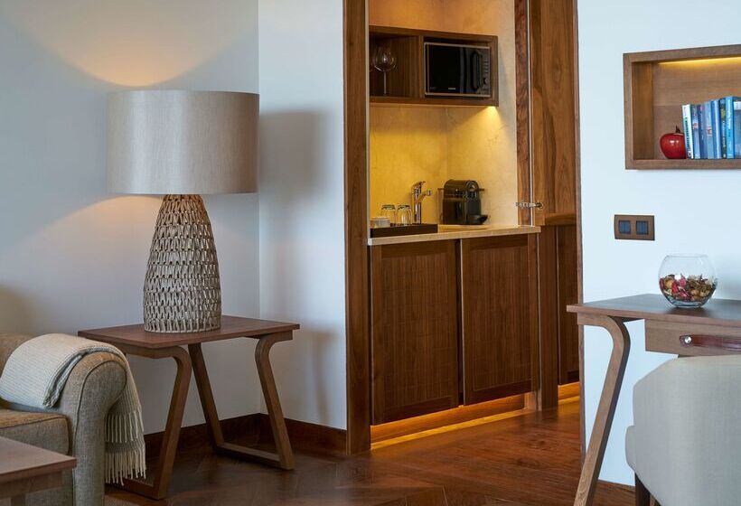 فندق Les Suites At The Cliff Bay   Portobay