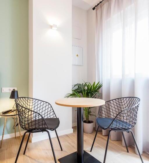 Apartamentos Líbere Valencia Abastos