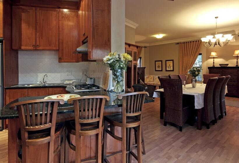 A Smart Stay Apartments