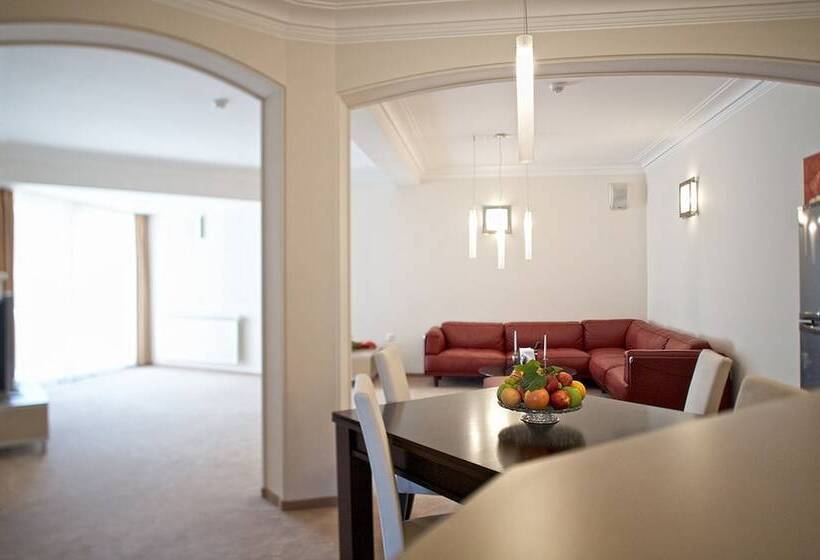 فندق Ajax Boutique Apart