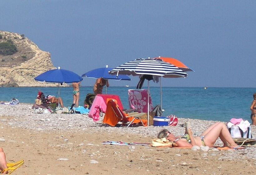 Apartamentos Serrella