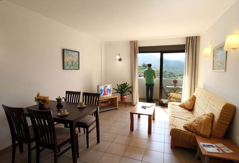 Apartamentos Serrella