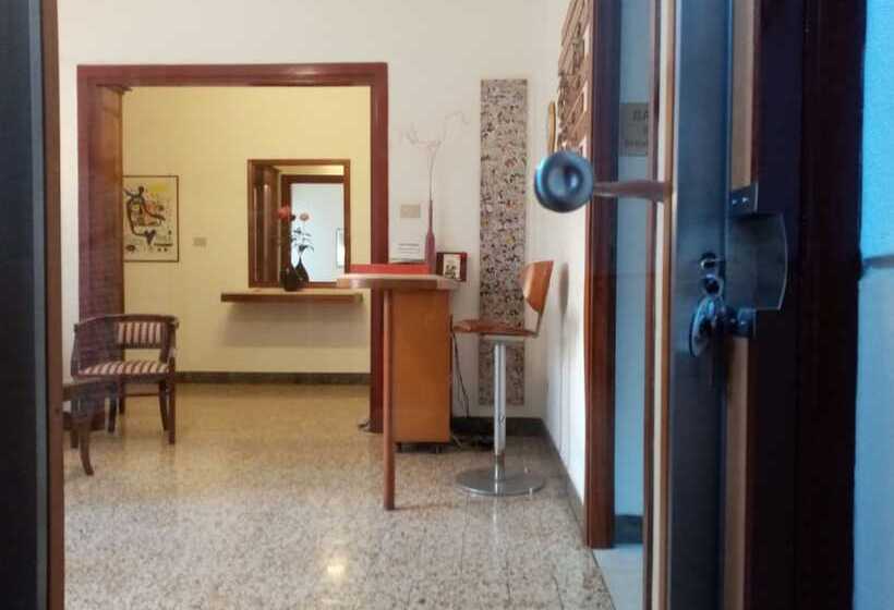 住宿加早餐  Ariston Petit