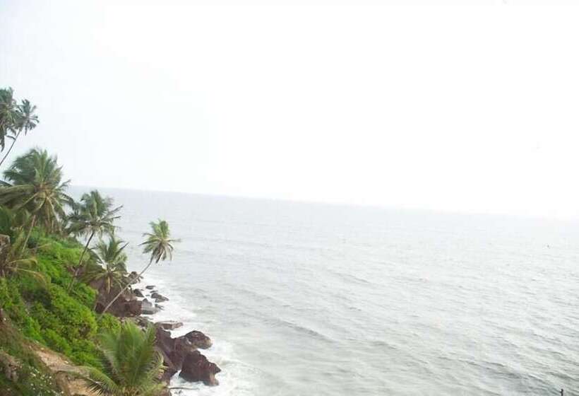 Deshadan Cliff & Beach Resort,varkala