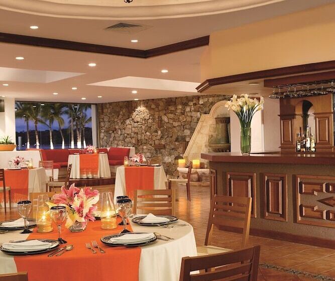 Dreams Huatulco Resort & Spa