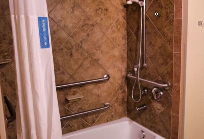 Hampton Inn & Suites Jacksonville   Beach Blvd/mayo Clinic