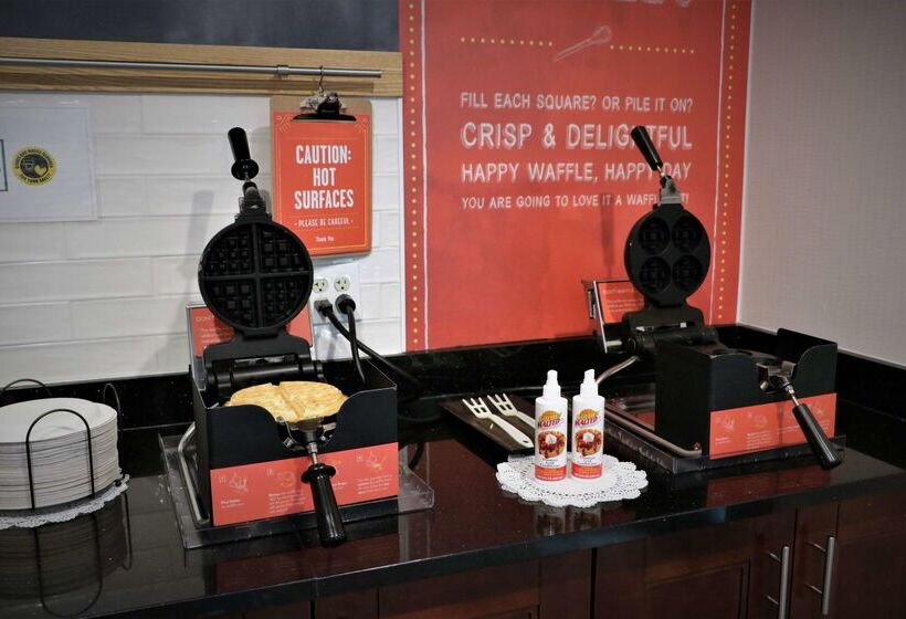 Hampton Inn & Suites Jacksonville   Beach Blvd/mayo Clinic