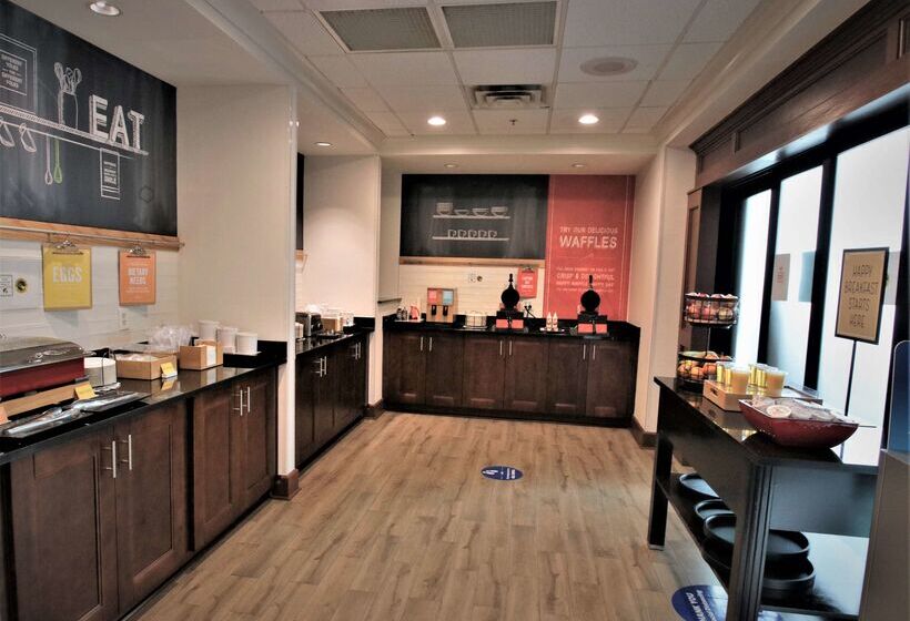 Hampton Inn & Suites Jacksonville   Beach Blvd/mayo Clinic