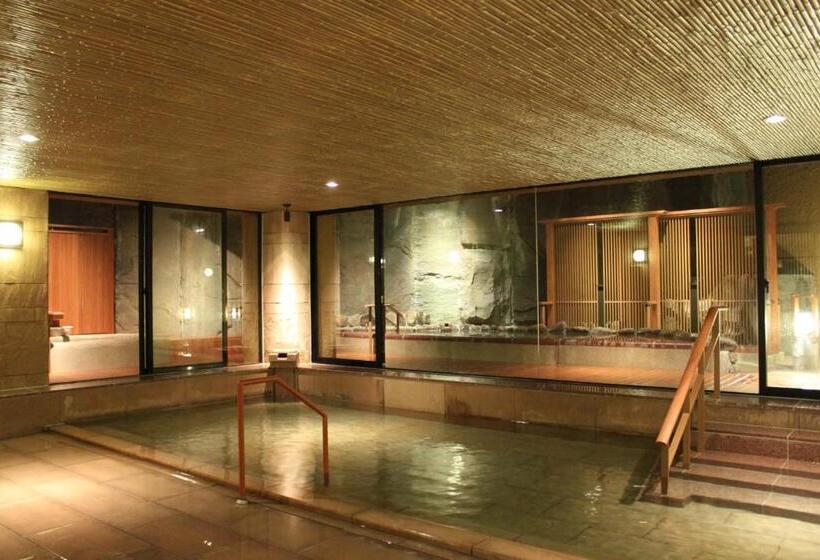 Aki Grand Hotel & Spa