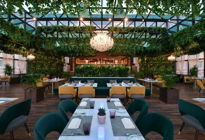 Al Aziziyah Boutique Hotel By The Torch