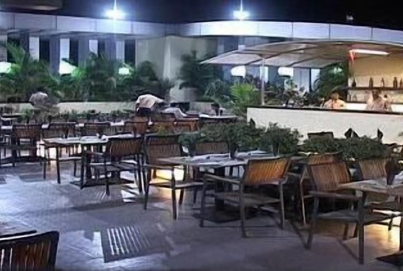 בית מלון כפרי Ambience Executive